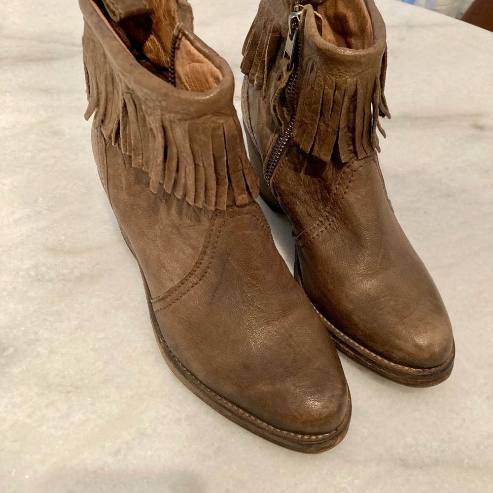 All Saints Cuban Fringed Leather Ankle Booties - Picture 4 of 16